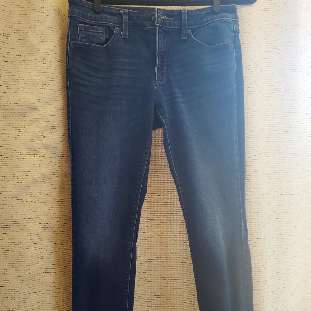 Universal Thread Jeans